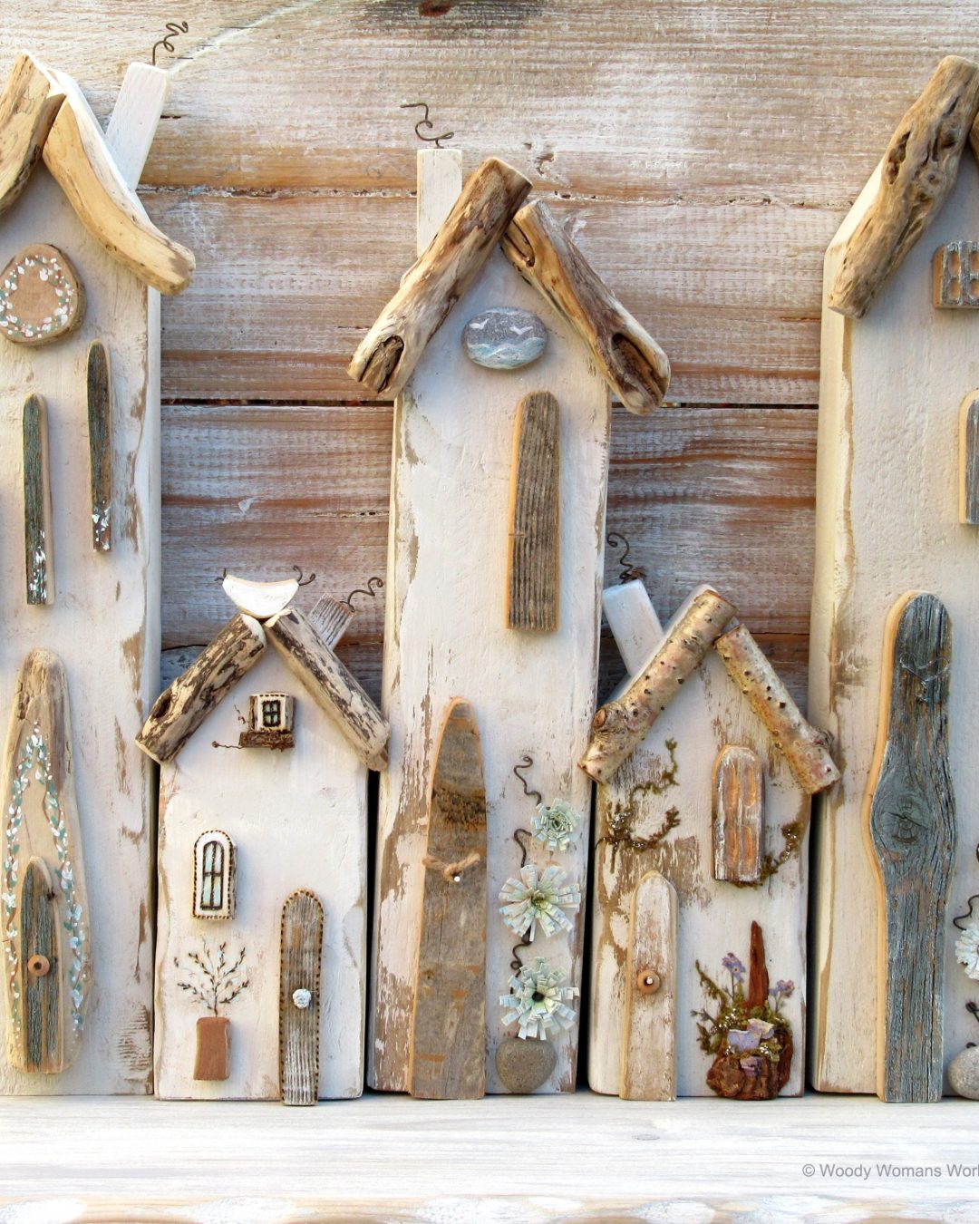 img_tall-white-cottages-bythynnod-gwyn-tal